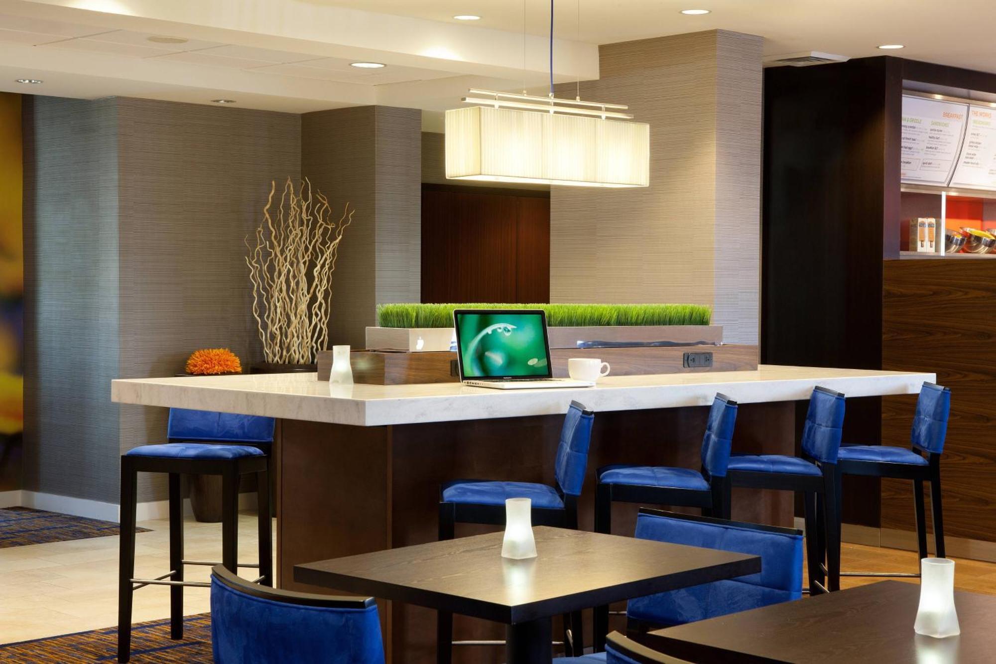 Courtyard By Marriott Oakland Airport Ξενοδοχείο Εξωτερικό φωτογραφία