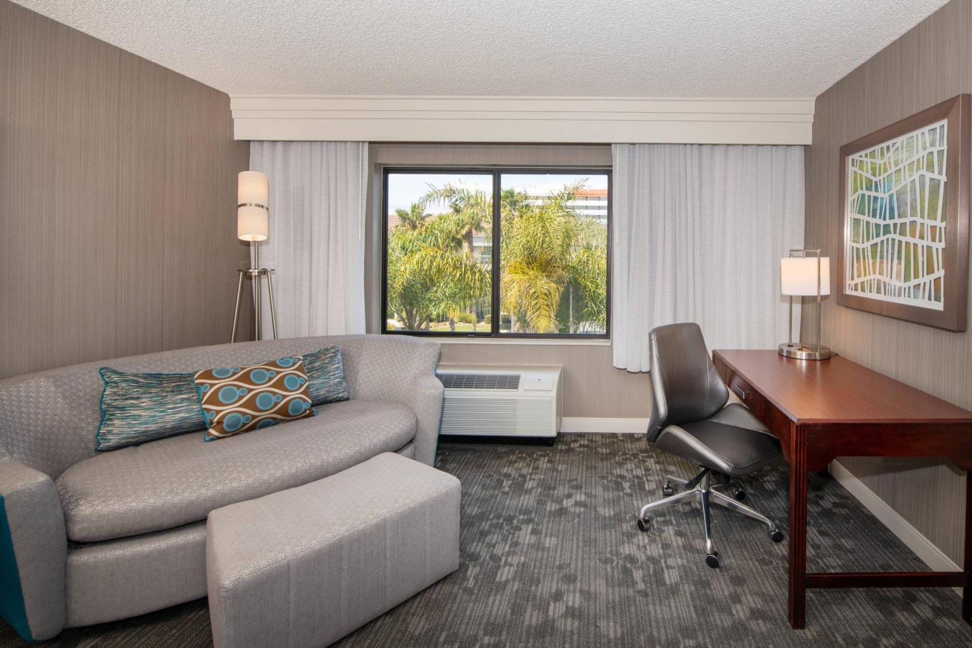 Courtyard By Marriott Oakland Airport Ξενοδοχείο Εξωτερικό φωτογραφία