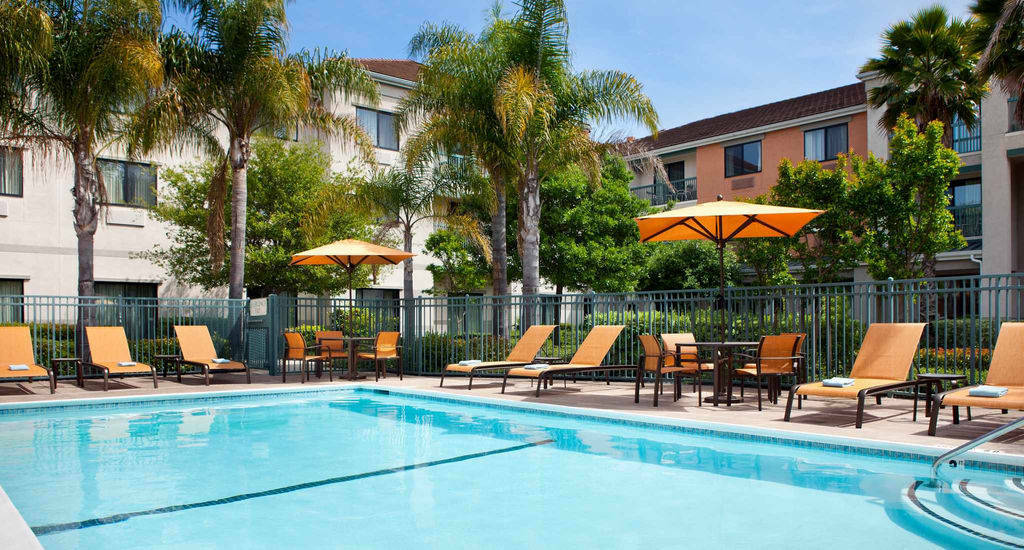 Courtyard By Marriott Oakland Airport Ξενοδοχείο Εξωτερικό φωτογραφία